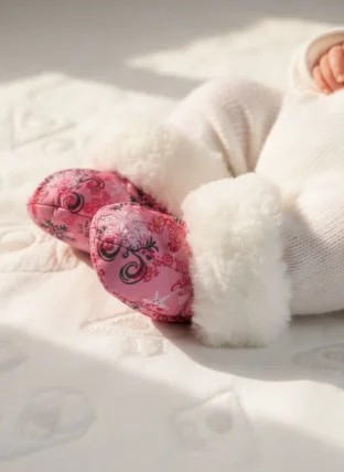 Пинетки  меховые, розов.снежинки арт. 0947/114
