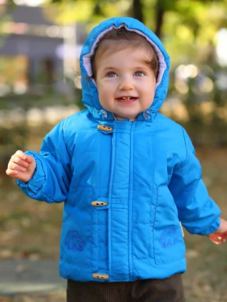 Куртки и жилеты